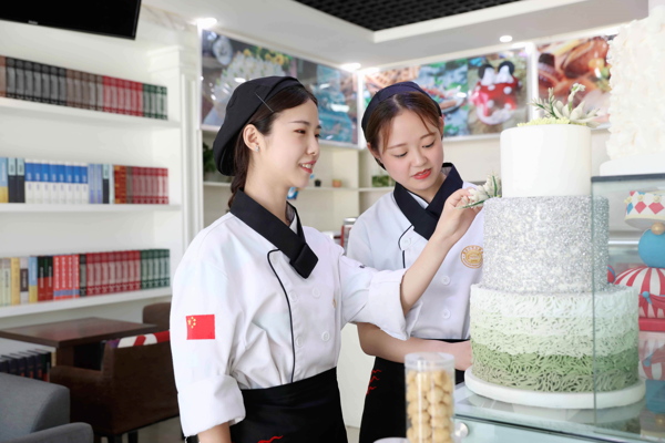 学烘焙去哪里比较好