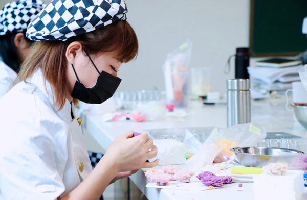 学烘焙去哪里学比较好